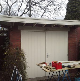 garage kozijnen en boeiboord 2.jpeg