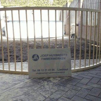 traphek2.gif